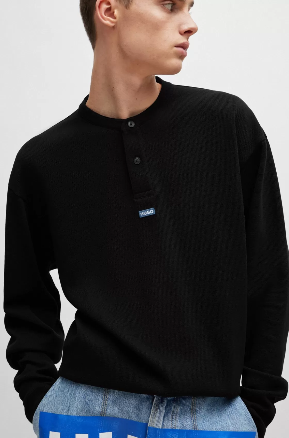 HUGO BOSS Henley T-shirt With Blue Logo Black New