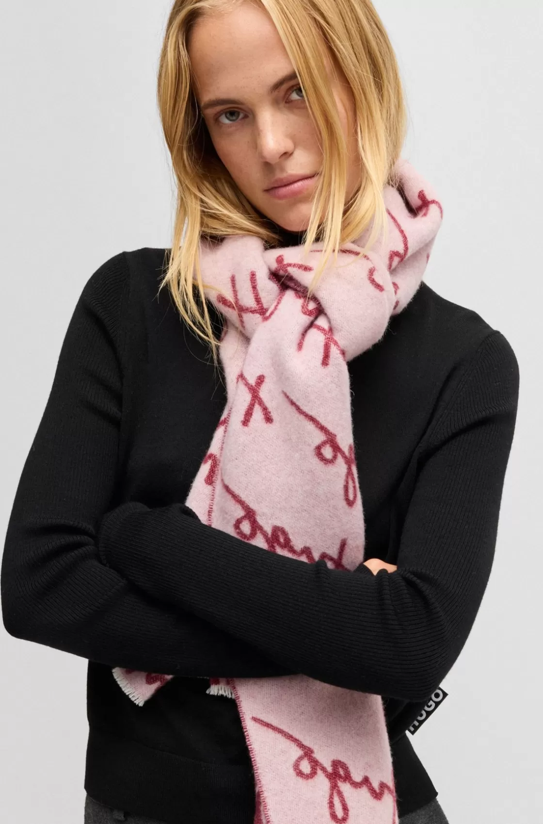 HUGO BOSS Logo-detail Scarf In Wool Red Best