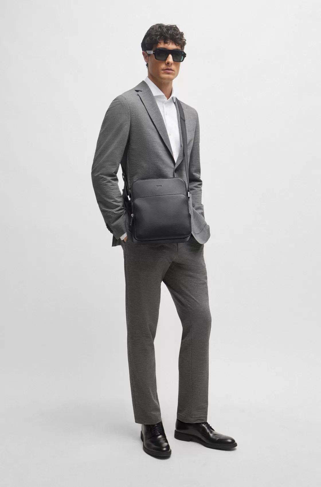 HUGO BOSS Reporter Bag In Grained Italian Leather With Embossed Logo Black Hot