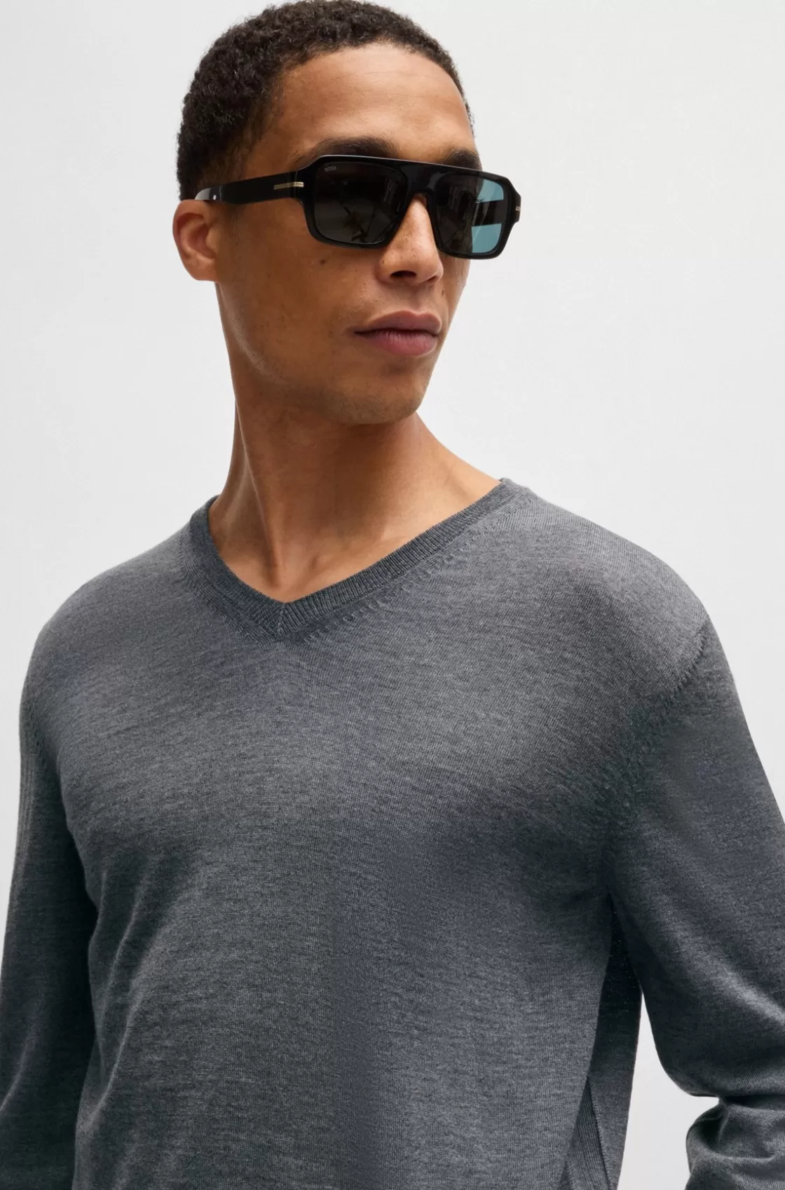 HUGO BOSS V-neck Sweater In Virgin Wool Grey Best
